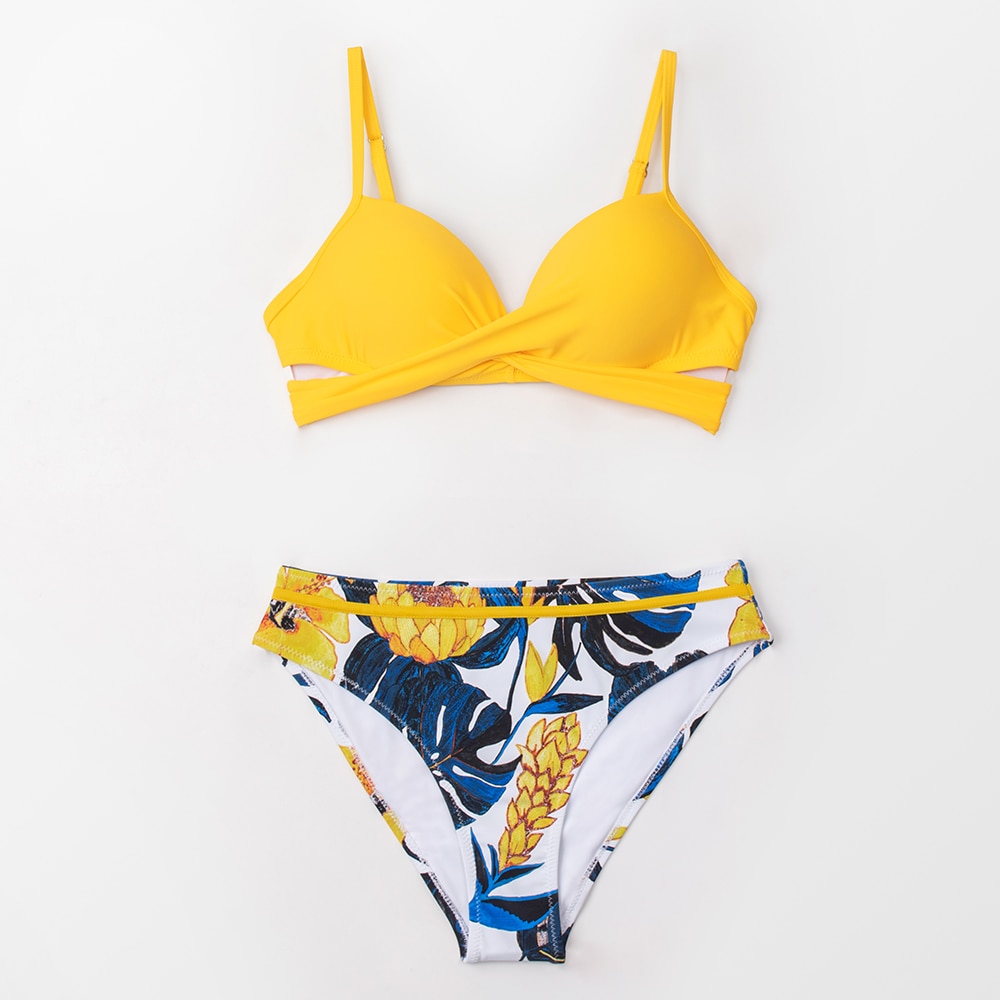 CUPSHE Push Up Floral Wrap Bikini Sets Women Sexy Thong Two Pieces Swimsuits 2021 New Girl Beach Bathing Suits Swimwear