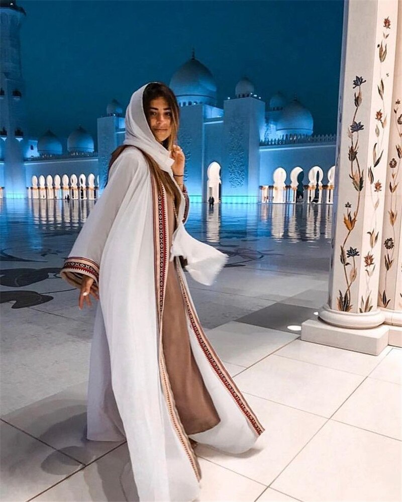 2021 Sexy See Through Embroidered Long Kimono Cardigan White Chiffon Tunic Plus Size Beachwear Women Tops and Blouses Q1038